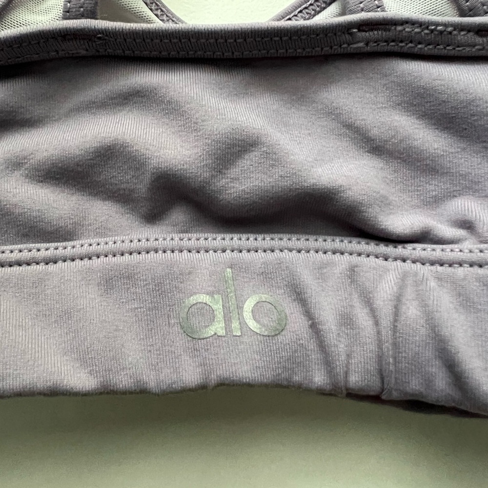 Alo Yoga Entice Bra Size Small - Picture 3 of 4
